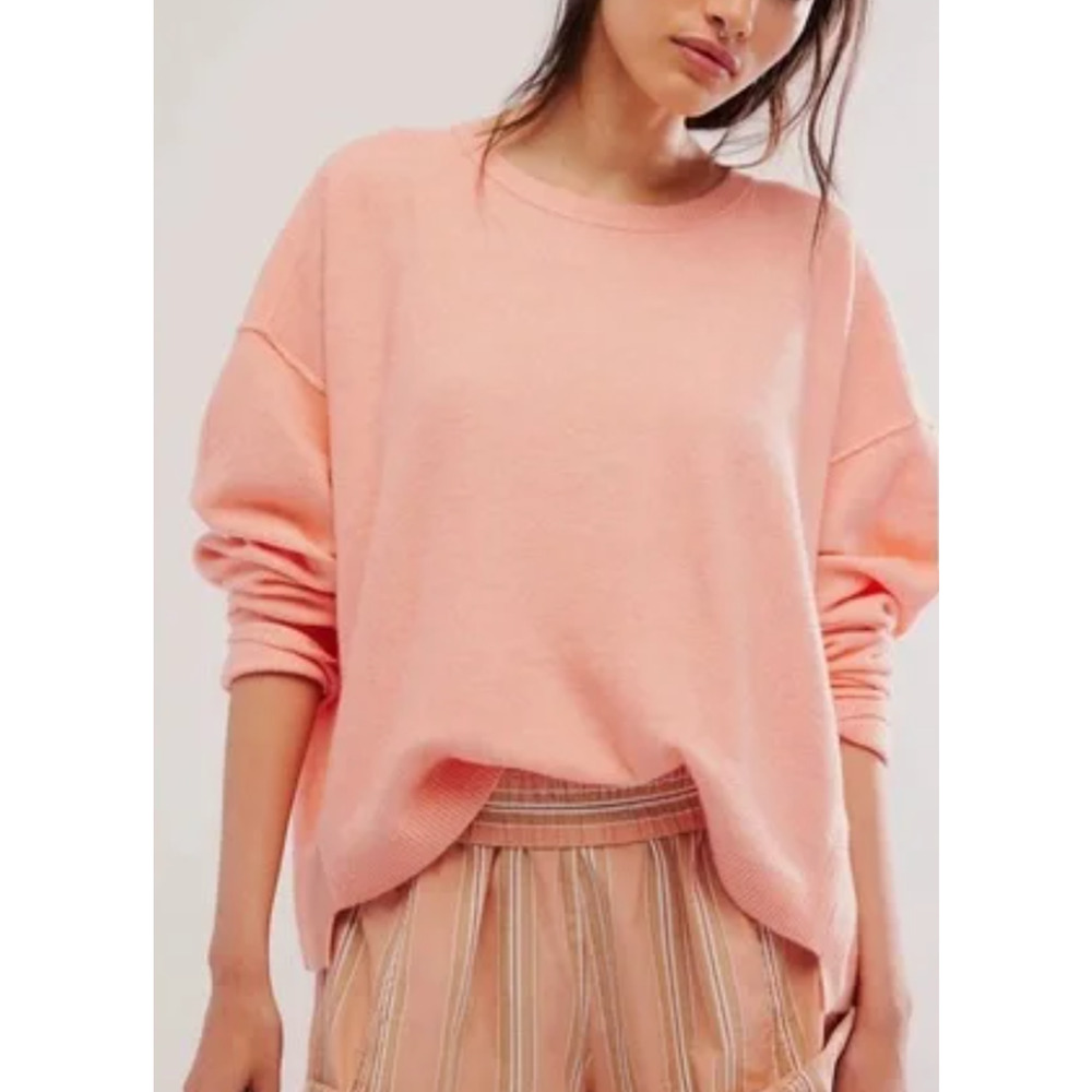 NEW FREE PEOPLE CORAL PINK LUNA PULLOVER SWEATER SZ M